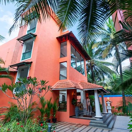 Mandrem Beach Resort, A Member Of Radisson Individuals Retreat エクステリア 写真