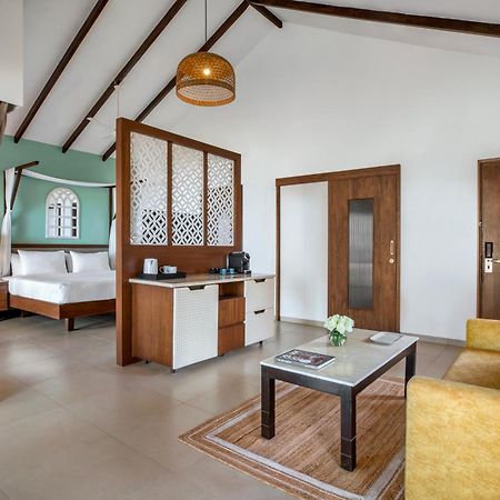 Mandrem Beach Resort, A Member Of Radisson Individuals Retreat エクステリア 写真