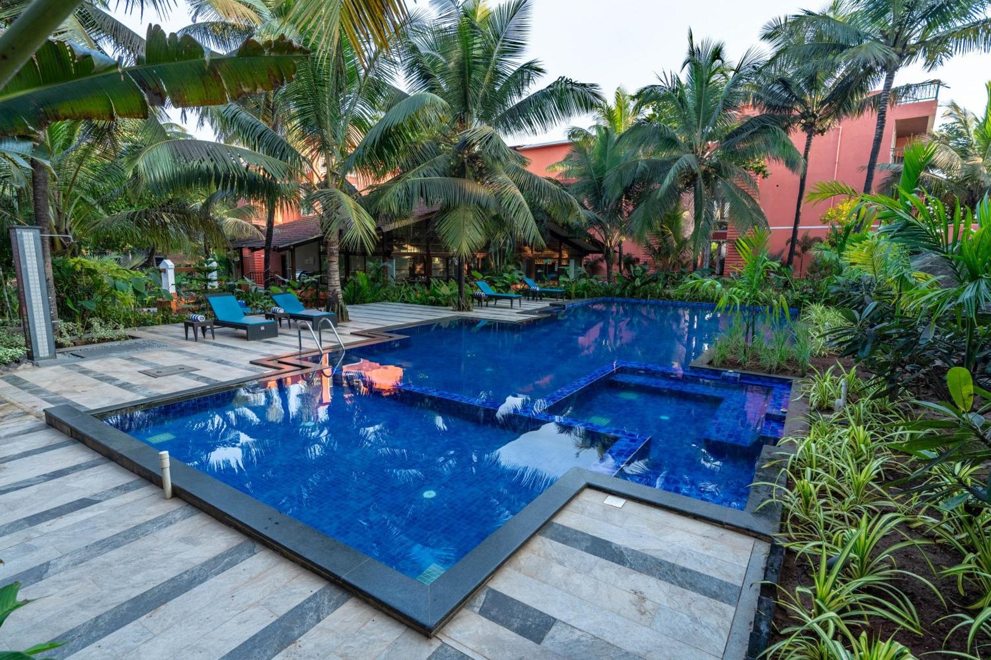 Mandrem Beach Resort, A Member Of Radisson Individuals Retreat エクステリア 写真