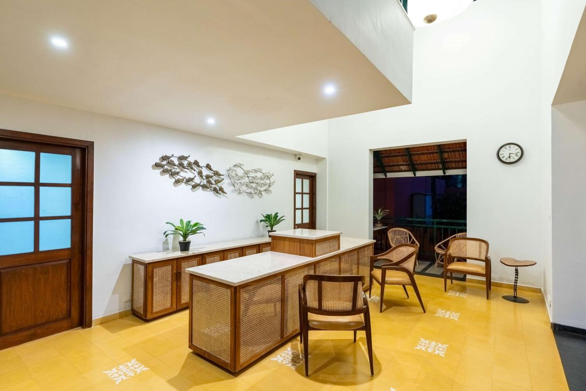 Mandrem Beach Resort, A Member Of Radisson Individuals Retreat エクステリア 写真