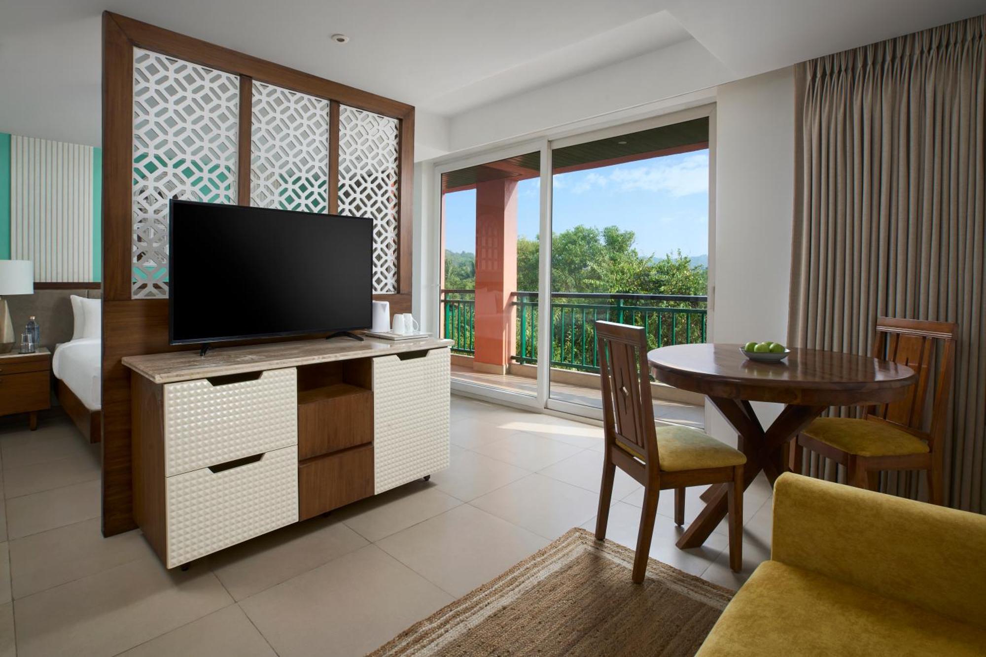 Mandrem Beach Resort, A Member Of Radisson Individuals Retreat エクステリア 写真